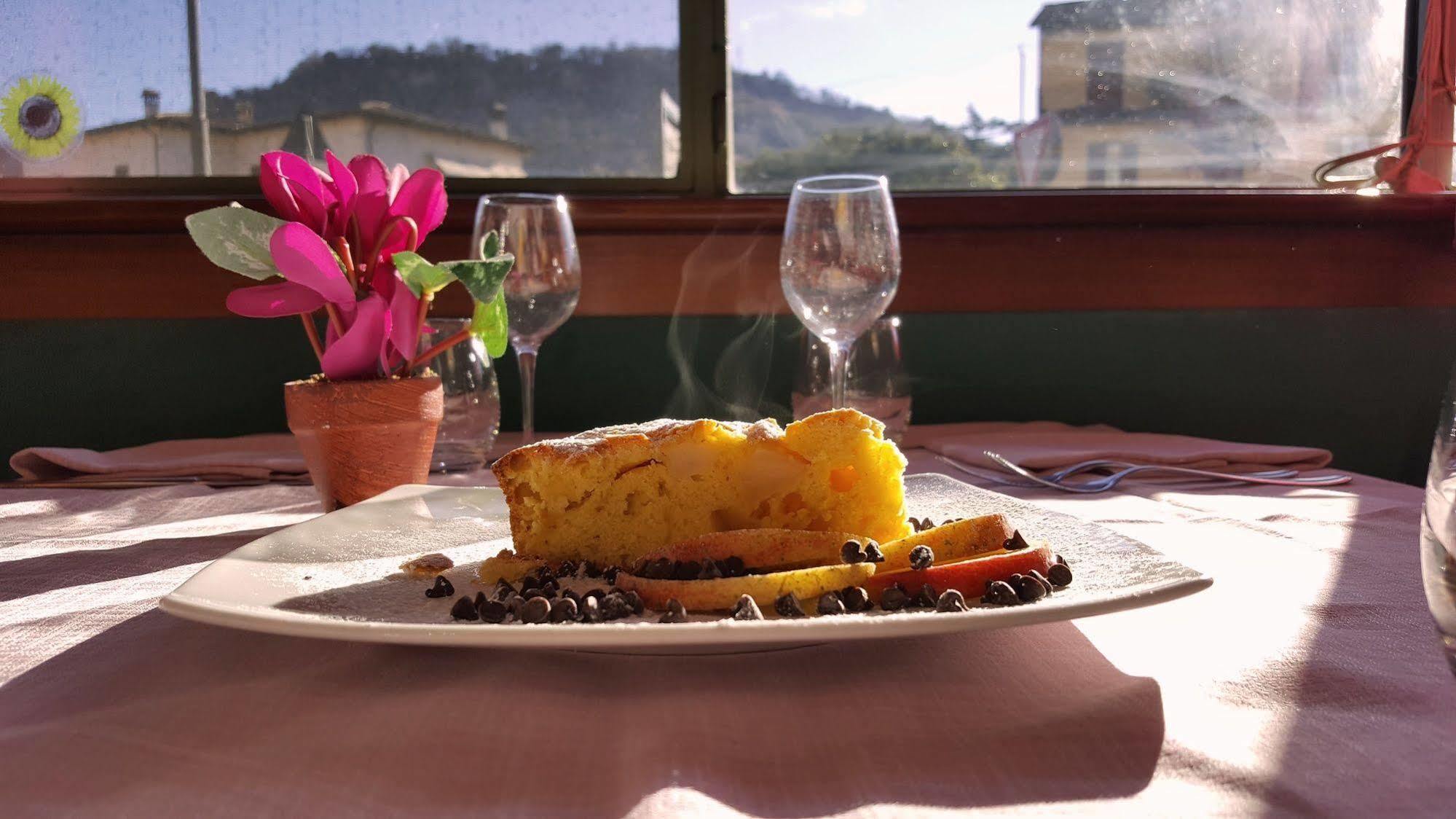 Hotel Ristorante Umbria Orvieto Luaran gambar
